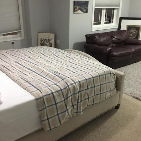 Peacefully Redifined Apartment ฮามิลตัน ภายนอก รูปภาพ