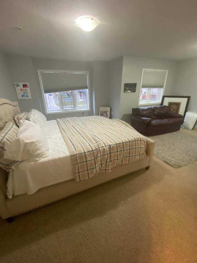 Peacefully Redifined Apartment ฮามิลตัน ภายนอก รูปภาพ